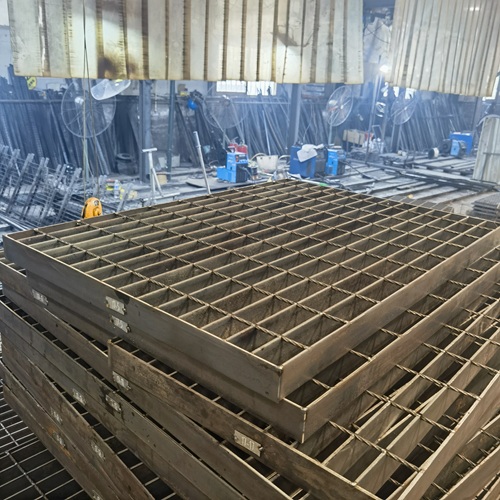 不同场景下钢格板选型指南，照着买不踩雷